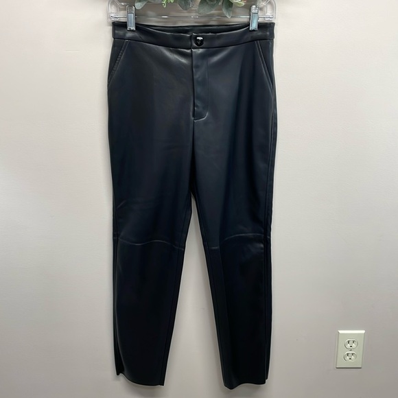 NWT Truth by Republic Black Faux Leather High Rise Pants 6P - Picture 1 of 15